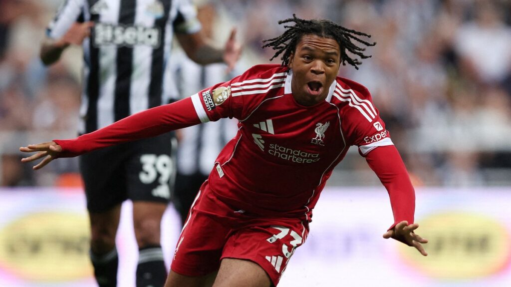 Newcastle fought with ten men, Liverpool finally won 1 3c8e48fb 7d56 42bf 9158 c4f2fe8d16c3