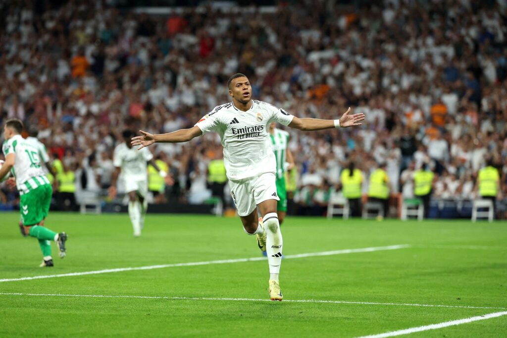 Mbappe scores a double; Real Madrid secures big win 1 gettyimages 2169190870