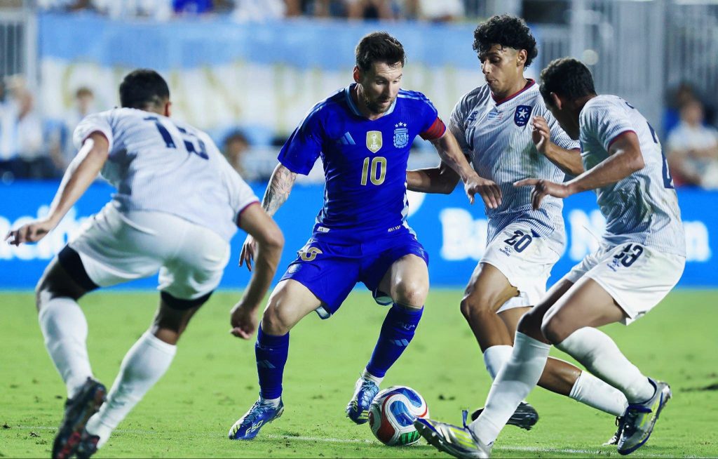 Lionel Messi Surpasses Neymar To Script World Record; Scores Most Assists In International Football 2 Lionel Messi