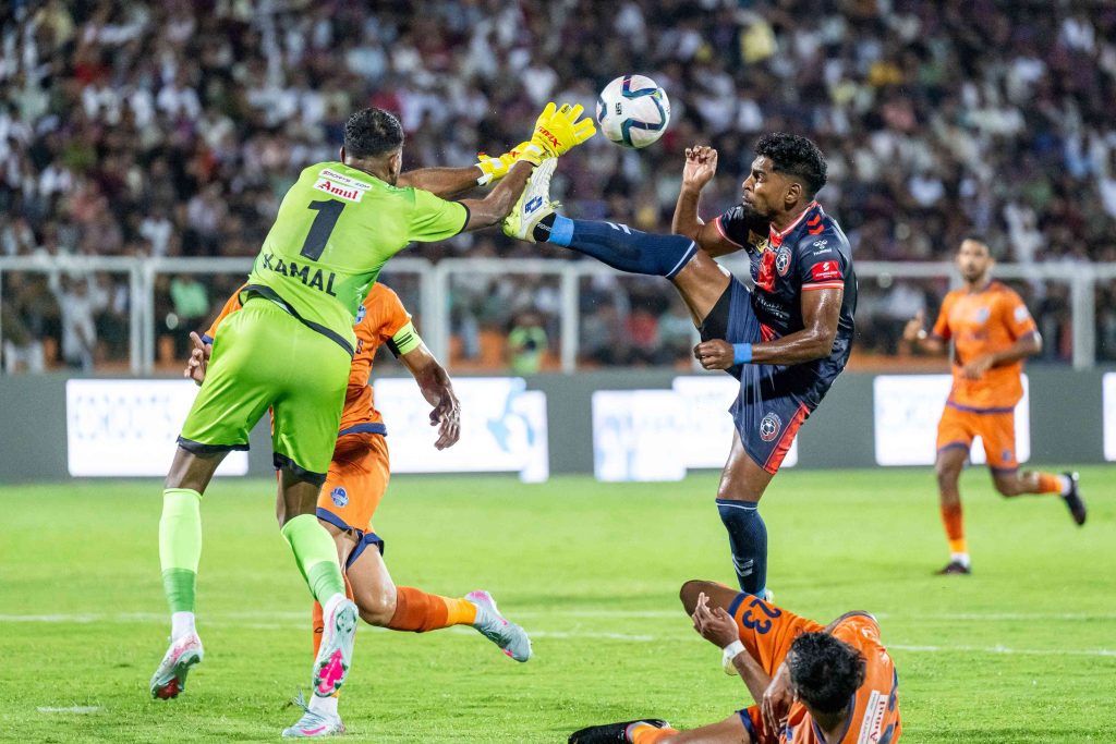 Super League Kerala; Malappuram FC begins by defeating Thrissur 1 Picsart 25 10 03 21 21 47 126 1024x683 1